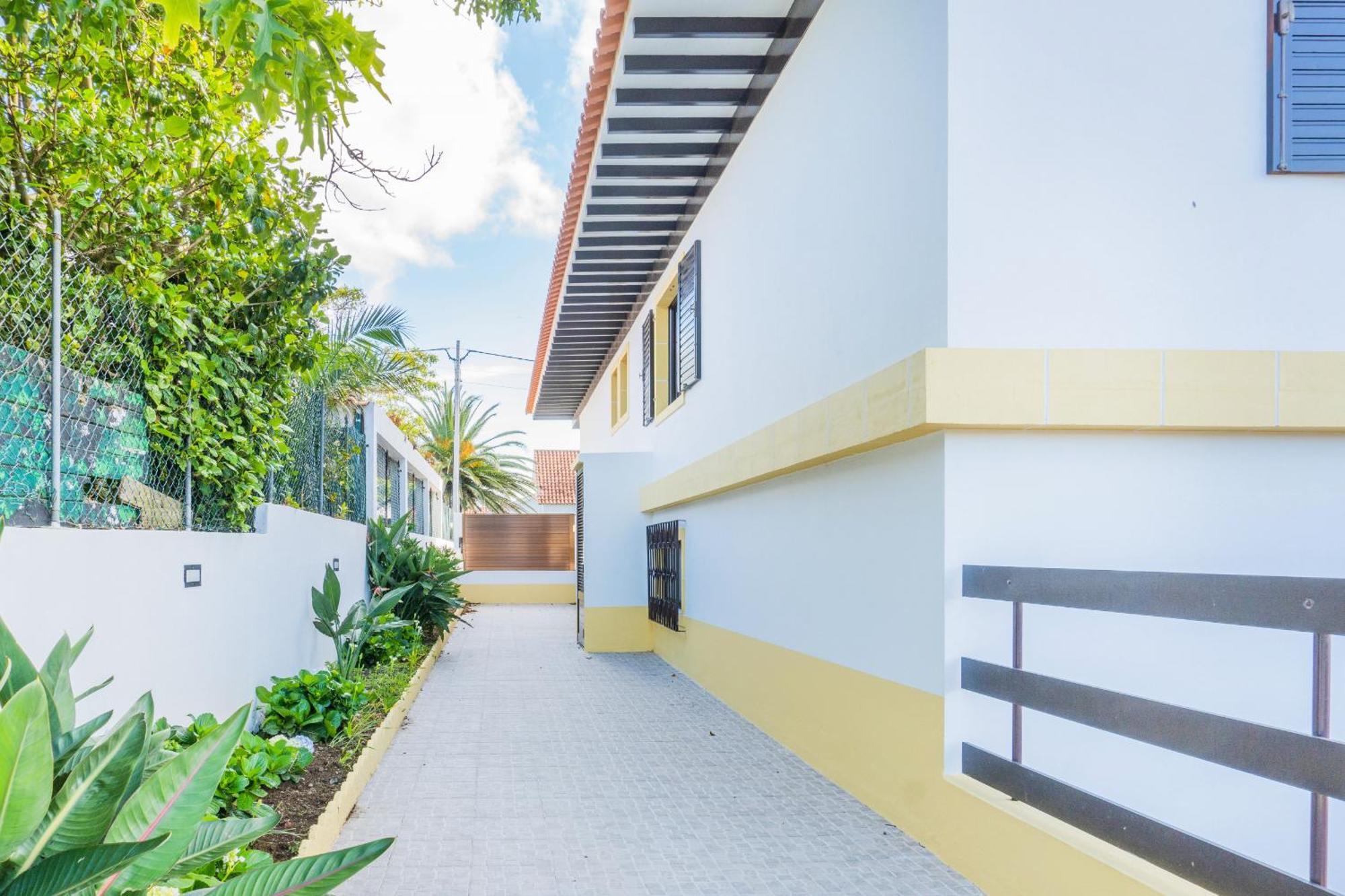 Pinheiro Sun&Beach House Ponta Delgada Esterno foto